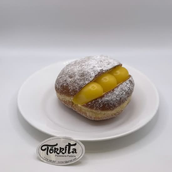 Bola de Berlim Com Creme
