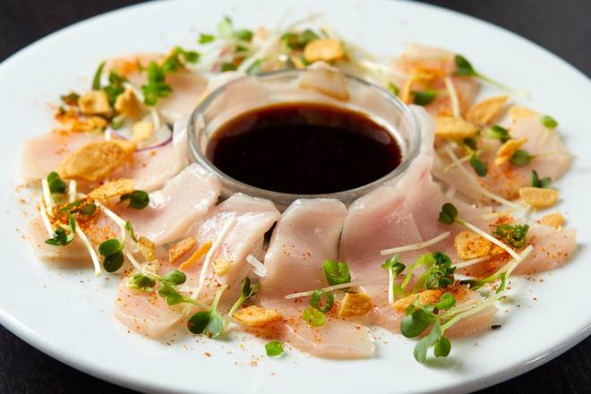 GARLIC PONZU YELLOWTAIL*