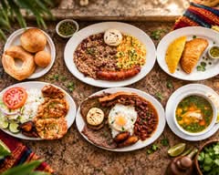 El Sabor Katracho Honduras Restaurant (4267 S Orcas St)