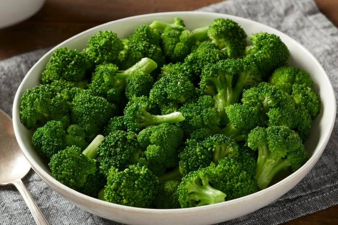 Family Size Steamed Broccoli
