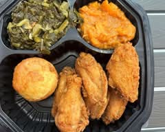 Tiny's Famous Eats (226 Riverleigh Avenue)