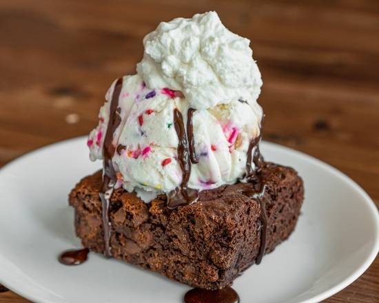 Gooey Brownie Sundae