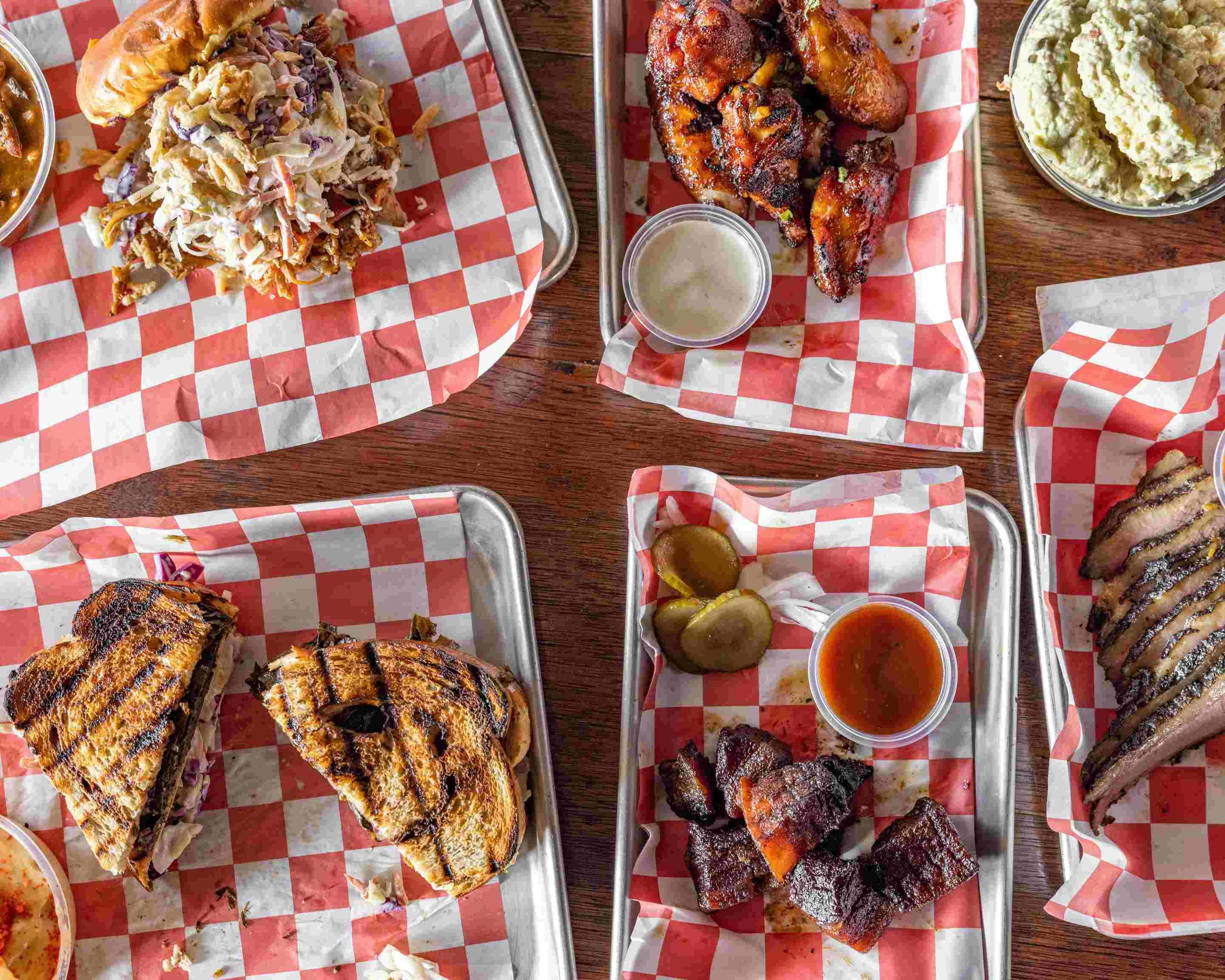 Order Navin's BBQ Menu Delivery【Menu & Prices】 St Louis Uber Eats