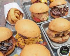 Burgers & Comets (12409 Biscayne Boulevard)