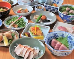 HACHIKI 八起庵 新横浜店