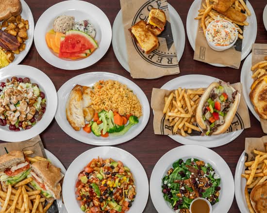 City Market & Grill (440 Del Webb Blvd)