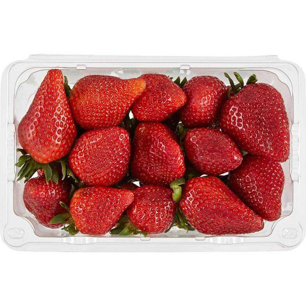 Foxy Strawberries (16 oz)