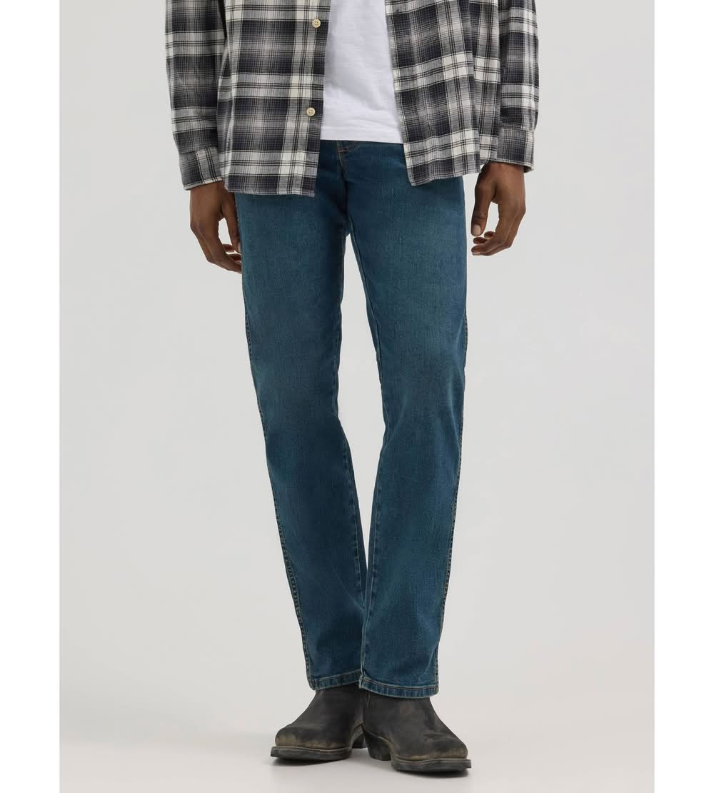 Wrangler Men's Relaxed Fit Straight Jeans - Dark Wash 32x30: Midweight Denim, 99% Cotton, 1% Elastane, Mid Rise, Machine Wash