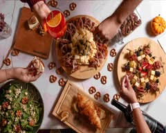 "Snacktacular. Tablas de Quesos y Charcutería | Tapas | Focaccias&Baguettes" (Guanajuato)
