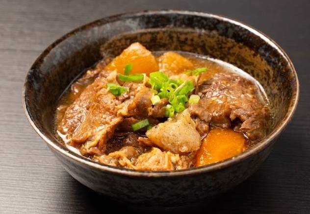 ちょこっと牛すじ煮込み