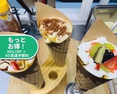 クレープショップハチ　crepe shop hachi