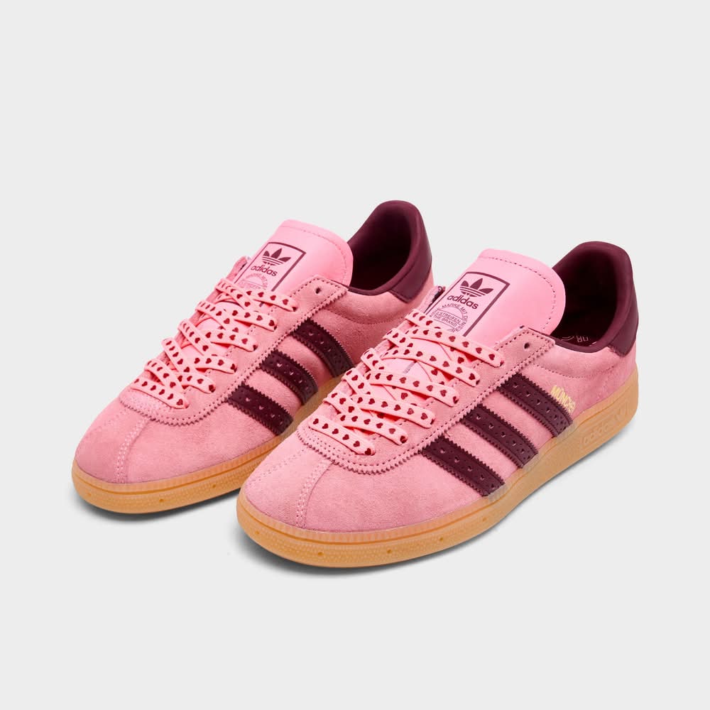 Adidas Originals Munchen Se Valentine's Day Casual Shoes Delivery Near Me | Order Online | Uber Eats Adidas Originals Munchen Se Valentine's Day Casual Shoes Delivery Near Me | Order Online | Uber Eats