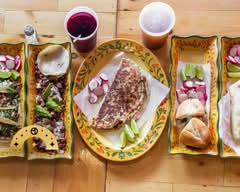 La Catrachita Taqueria (Chestnut St)