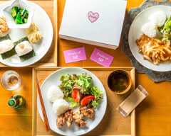 オニギリーカフェ Onigily Cafe　代々木公園店