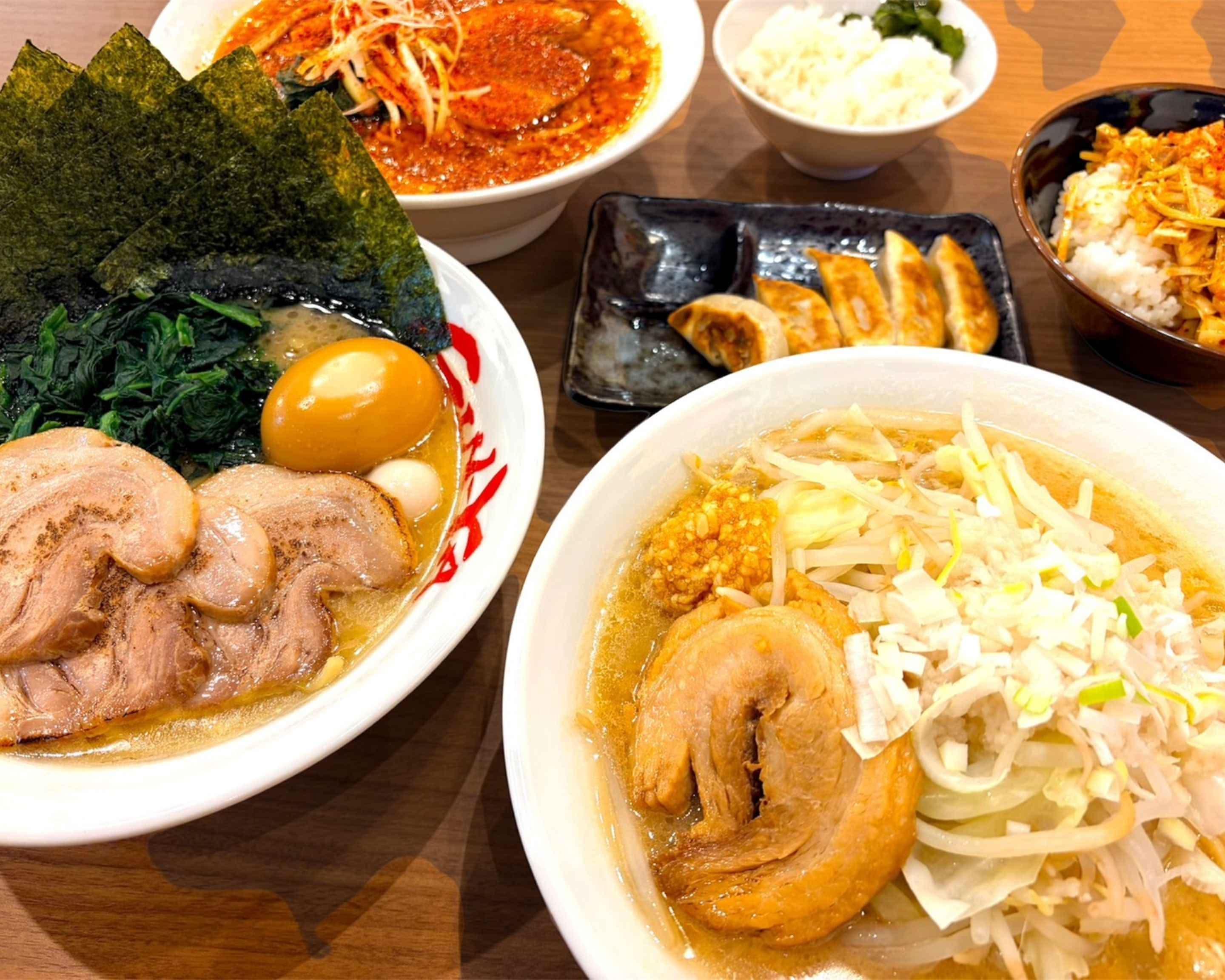 gin-ya様 リクエスト 3点 まとめ商品 横浜家系ラーメン 吟家 本店 GINYA Hontenの出前・宅配・テイクアウト
