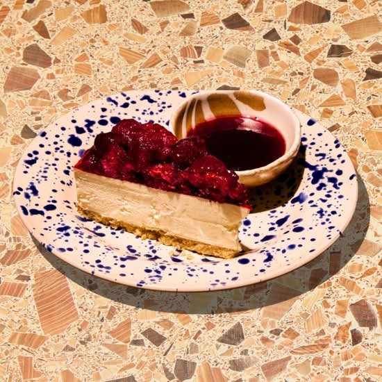 Raspberry Collins Cheesecake