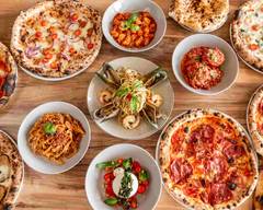 La Pizzaiolo E Pastaio Restaurant And Bar