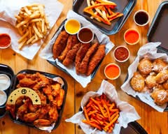 Smokin Hot Wings Memphis