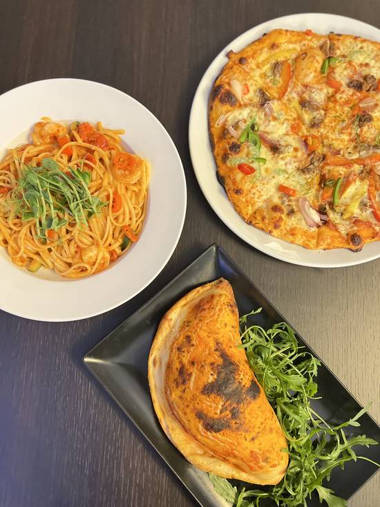 Swadisht Pizza, Burgers, Hot Dogs & Kebabs