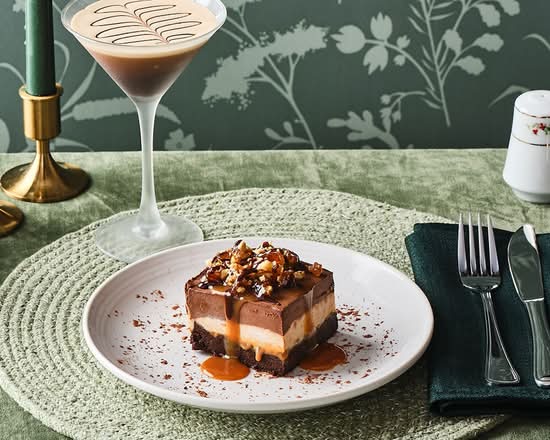 Chocolate Peanut Butter Brownie**