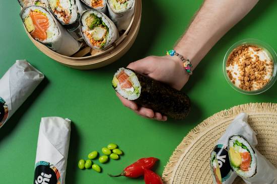 Yomi Sushi Roll's