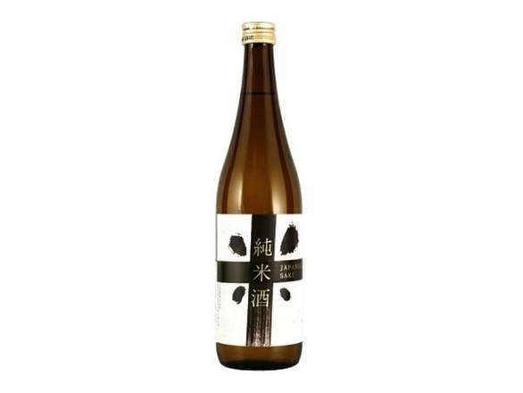 Nihon Sakari Junmai Sake (750ml bottle)