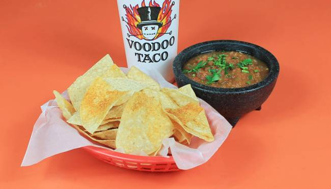 (LG) Chips and Salsa