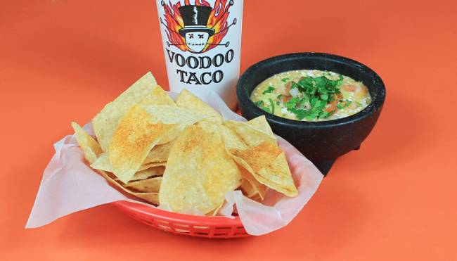 (LG) Chips and Queso