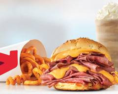 Arby's (204 ROSSER AVE)