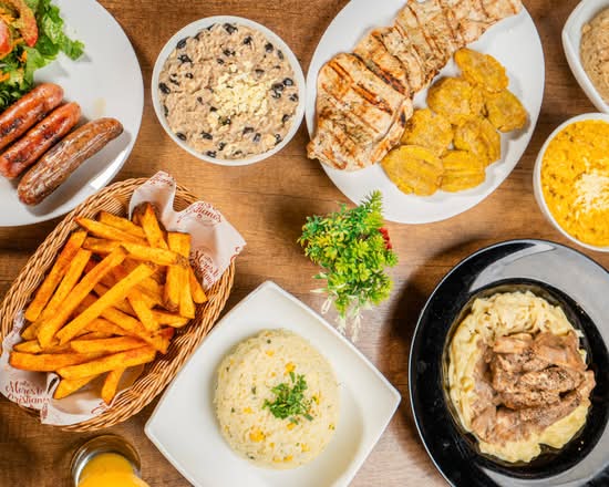 Entre Moros & Cristianos