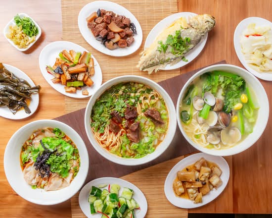 台北老芋麵館 各式上海煨麵