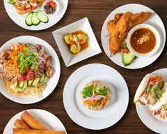 Rollsfinity Express Vietnamese Food