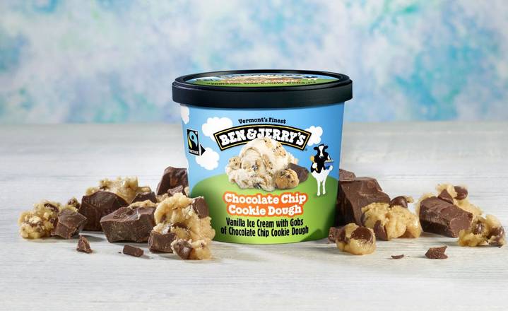 Ben & Jerry’s Choc Chip Cookie Dough Ice Cream Shortie 120ml