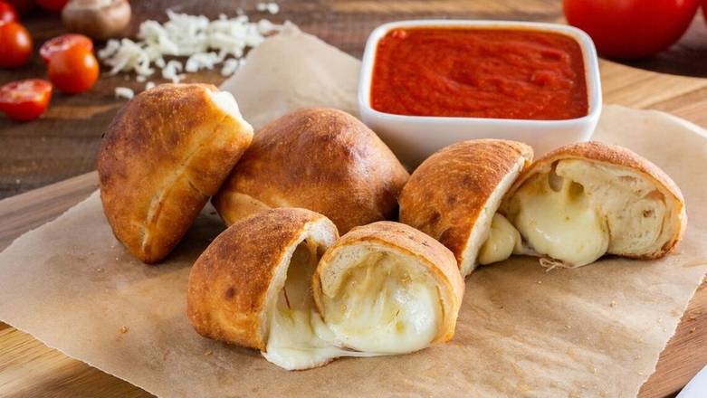 Garlic Cheese Rolls (6)