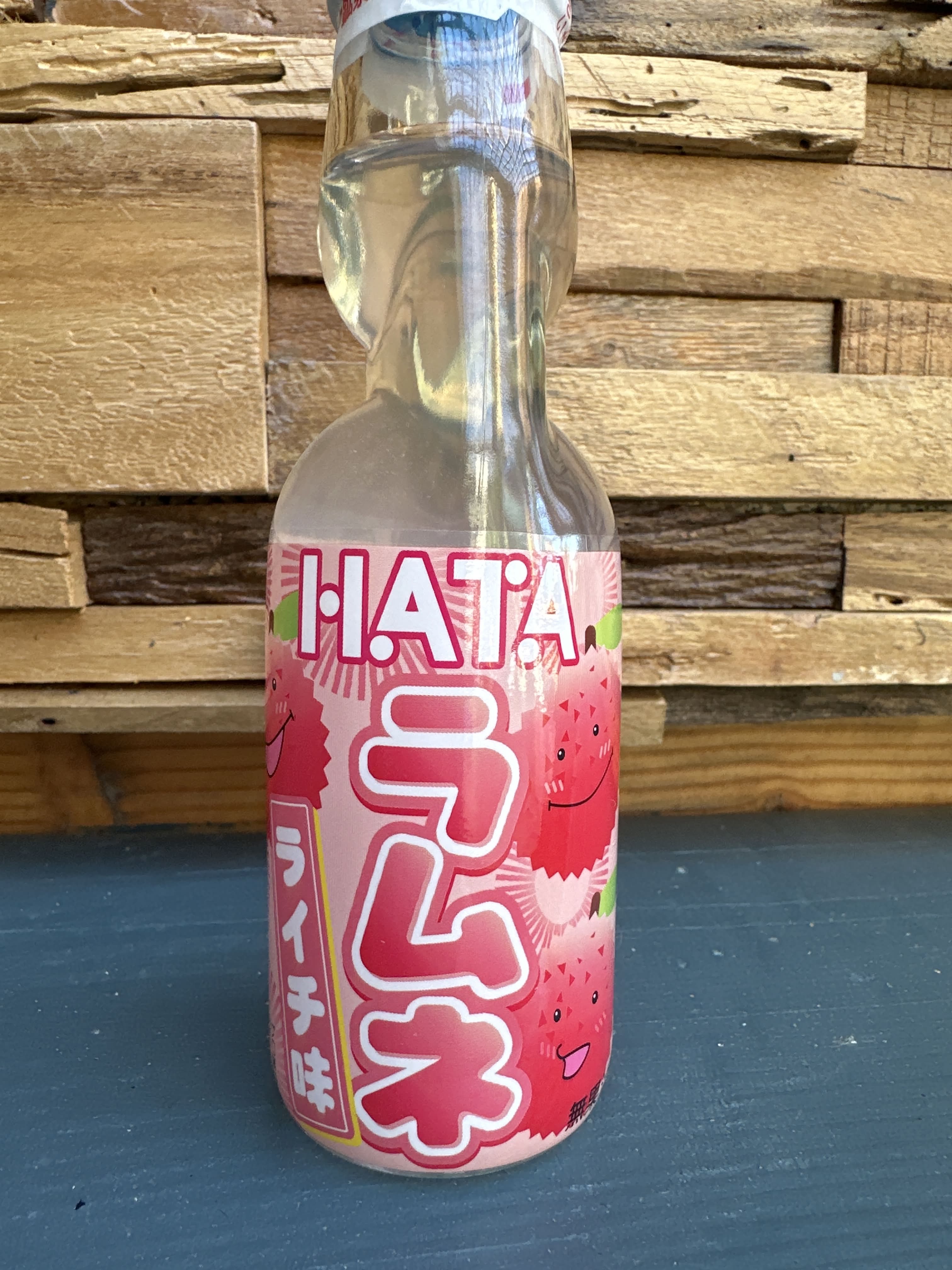 HATA KOSEN  gazeuse Ramune saveur litchi