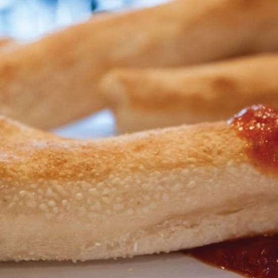 *(3) Hand Rolled Breadsticks & Dip