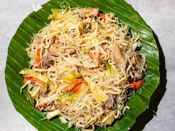 1 Tray of Pancit