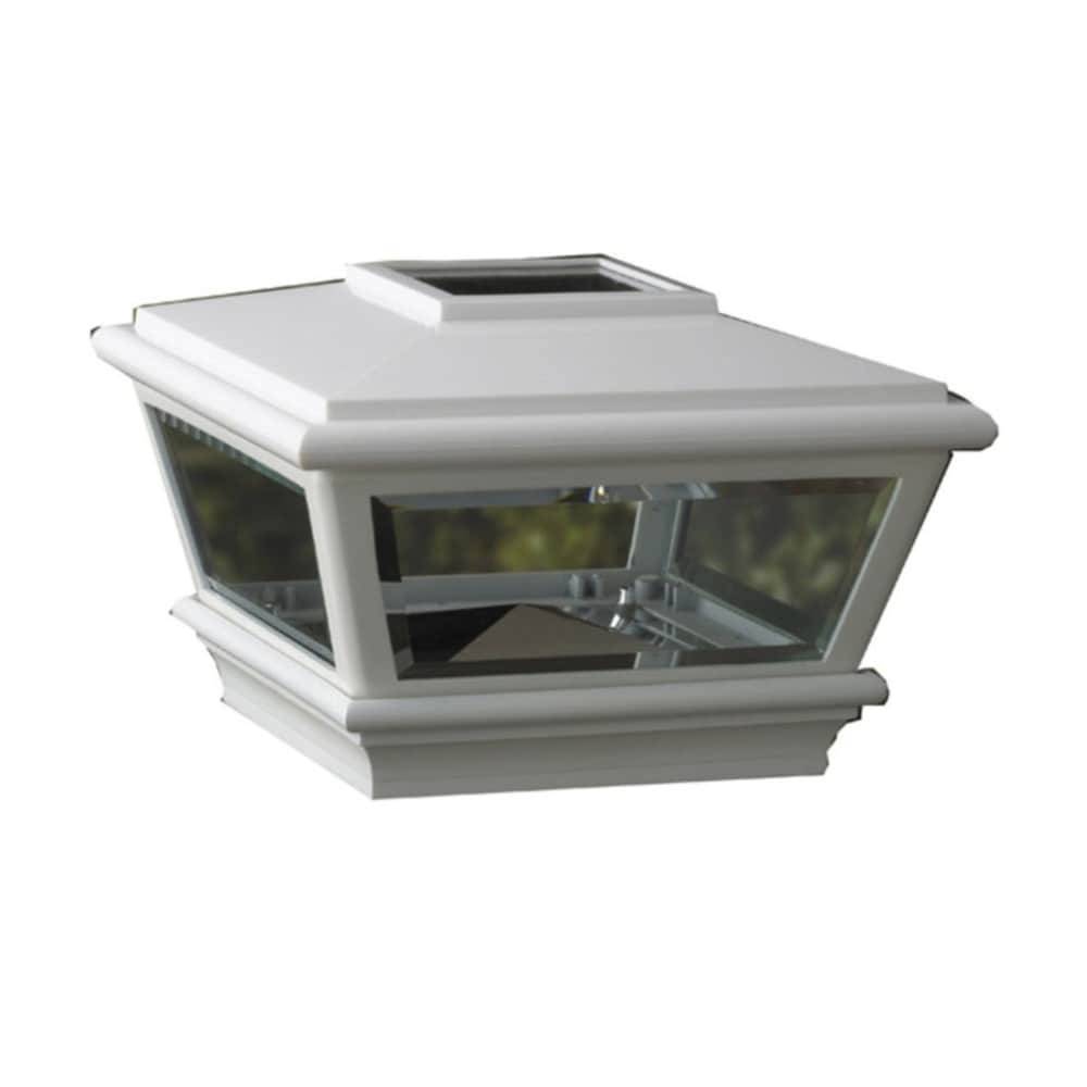 Deckorators 4-in x 4-in 2.4-Lumen 1-Watt White Battery-operated LED Outdoor Post Cap Light (6500 K) | 82191