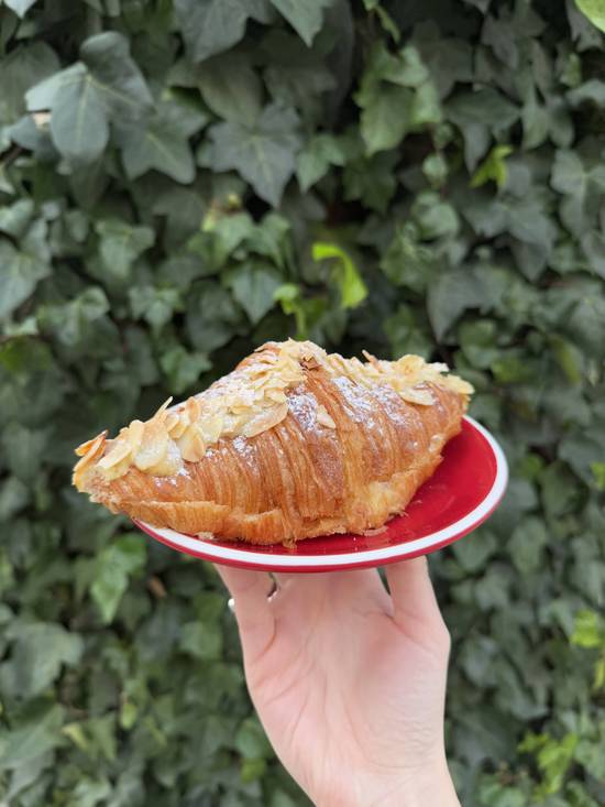 Almond Croissant