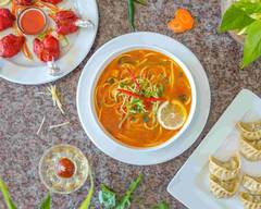 Mt. 8848 Restaurant & Bar