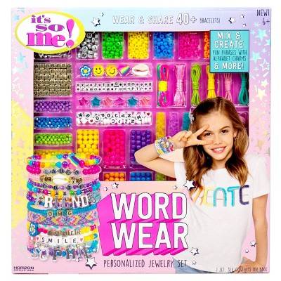 Word Wear Personalized Jewelry Making Set - It's So Me: Bracelet & Friendship Kit for Girls, 1175 Pieces, Beads & Charms