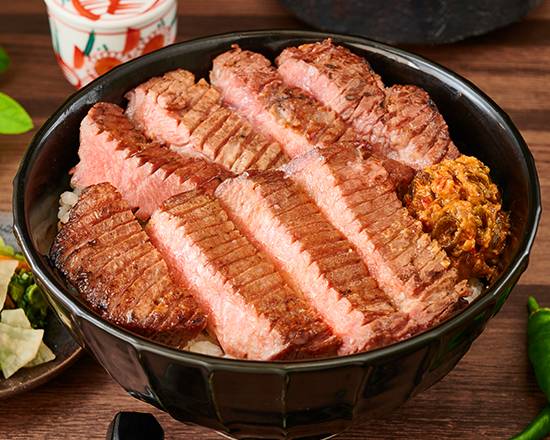 牛タン様 シルバーファーン チルド 自然育ちの牧草牛タン スイスカット-牛