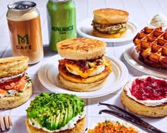 Maurice Café - Victor Hugo