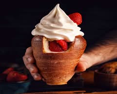 Lumiers Chimney Cake