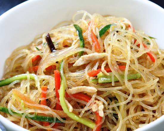 鶏肉とごまのさっぱり春雨サラダ（成城石井自家製）　J-139