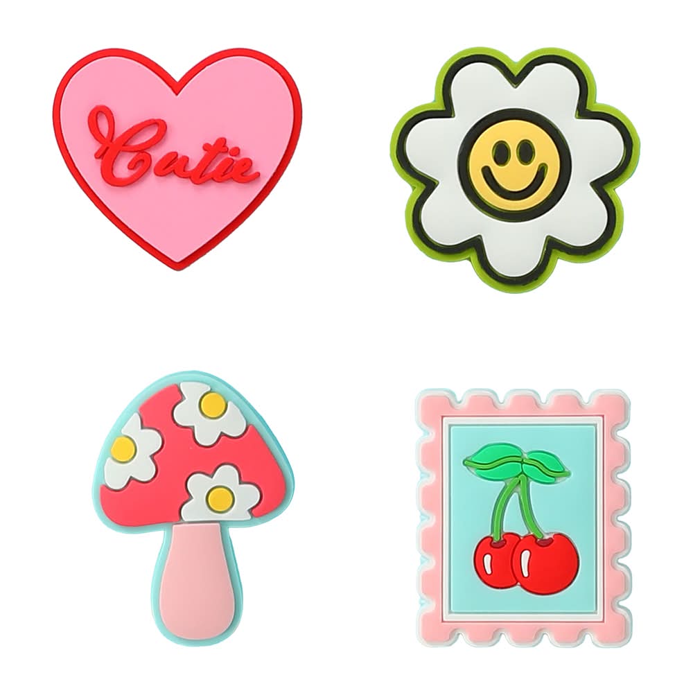 Novelty Charms 4-Count Heart