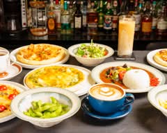 大人の秘密基地カフェバルヨッテコ CAFEBAR YOTTEKO			