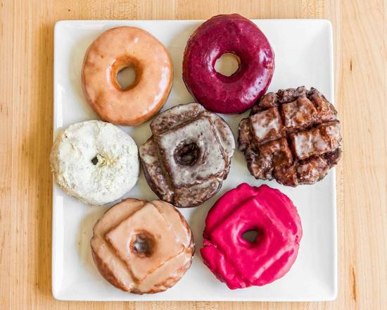 Blue Star Donuts (Southeast Portland)