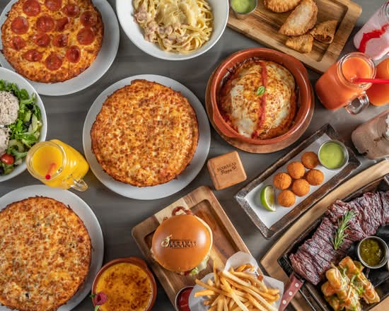 Marakas Pizza (14707 SW 42nd St, Miami, FL)