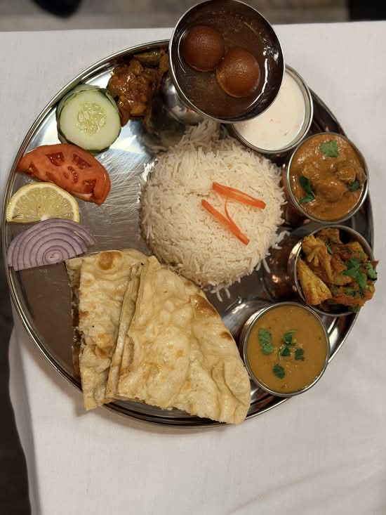 Aangan Fine Indian Cuisine (600 Richmond Drive)